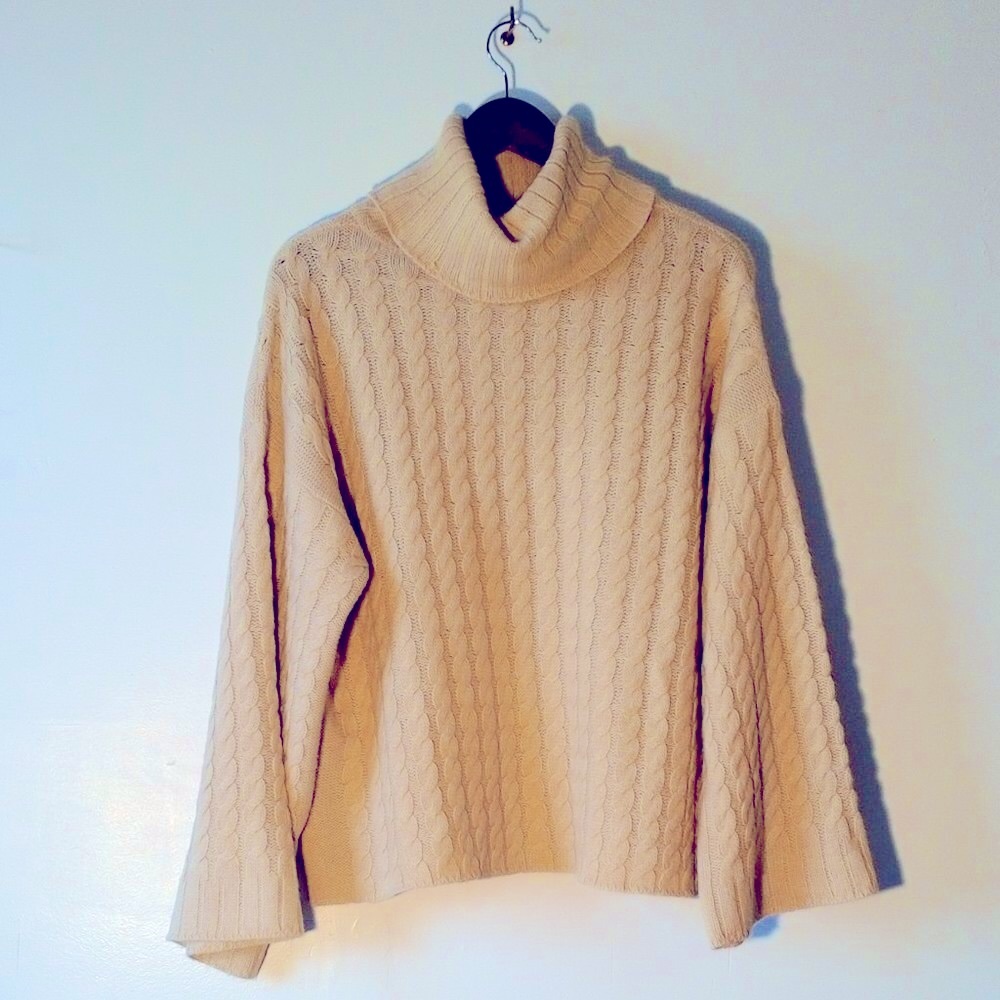 Soft Cable Knit Quiet Luxury Turtleneck Sweater